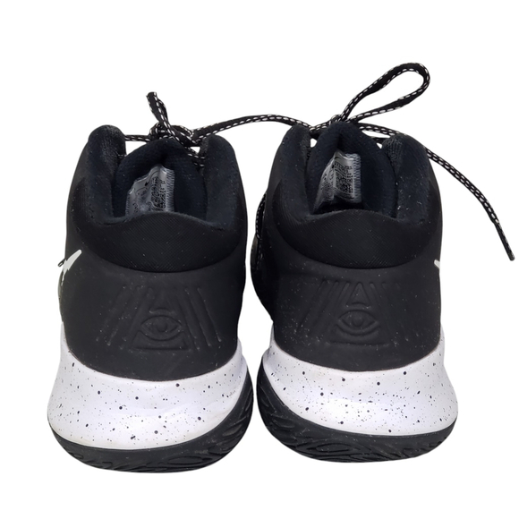 Nike Kyrie Flytrap 4 - Picture 5 of 10